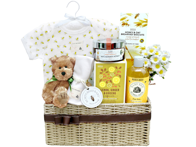 https://erriesl.website/images/New-Born-Baby-Gift/640x480/Baby-Gift-Basket-z21~PIC36668780_v3.jpg